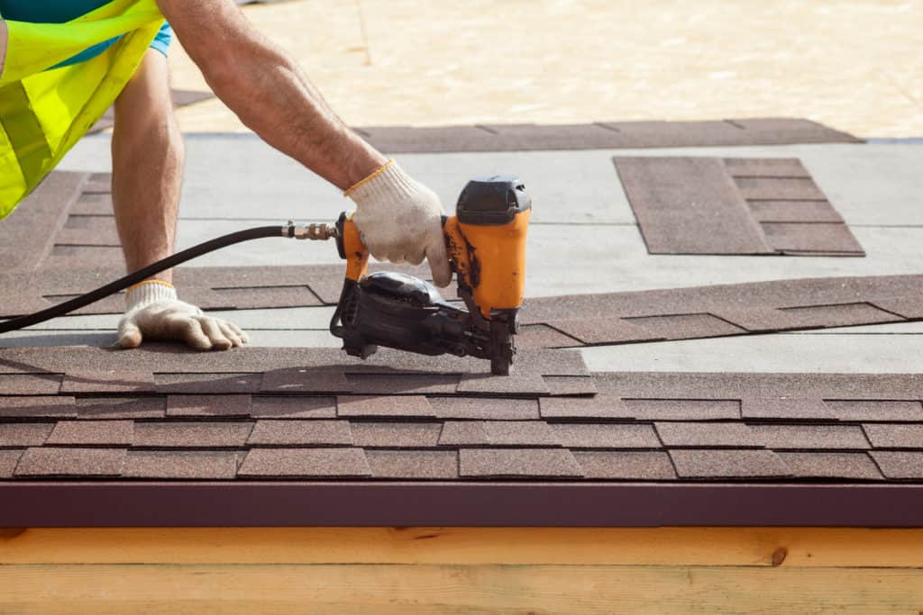 roofing contractor Indianola